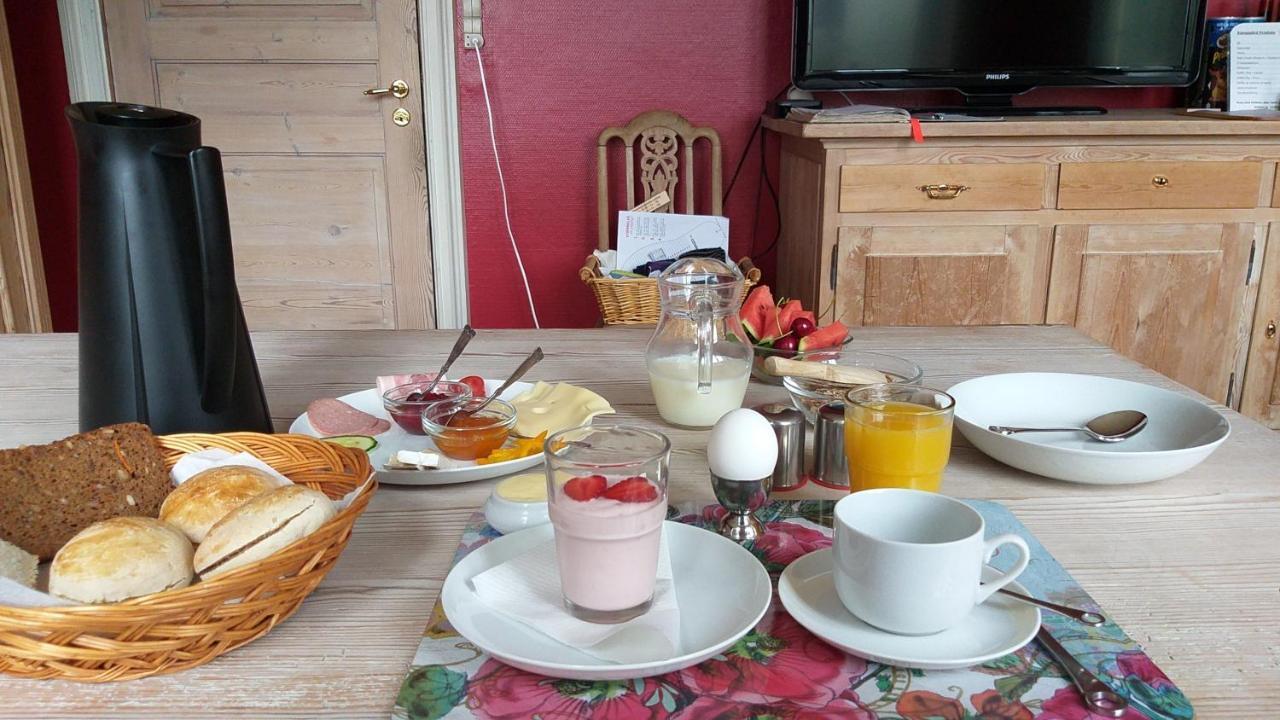 Kongsgard Bed & Breakfast คาลุนด์บอร์ก ภายนอก รูปภาพ
